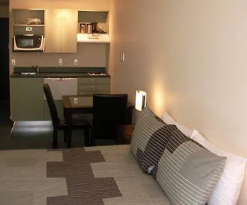 Astelia Apartment Hotel Веллингтон